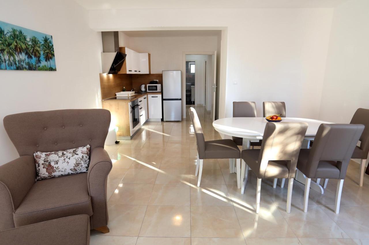 Villa Stella Trogir Exterior photo